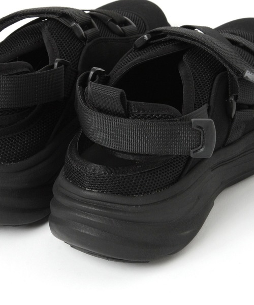 studio CLIP（スタディオクリップ）の「【軽量/抗菌防臭/クッションインソール】軽らくレースアップスニーカー（スニーカー・レディース・オリーブ/ブラック・MEDIUM/LARGE）」の15枚目の写真