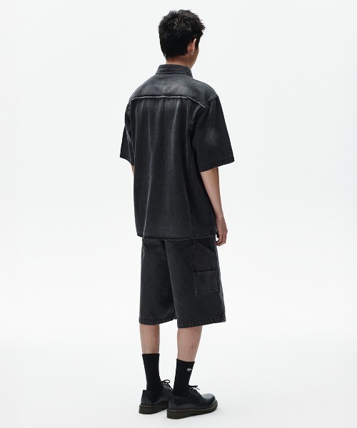 MAHAGRID（マハグリッド）の「『mahagrid/マハグリッド』 DENIM STUD HALF SHIRT/デニムスタッズ 半袖シャツ（シャツ/ブラウス・メンズ・ブルー/ブラック・S/M）」の11枚目の写真