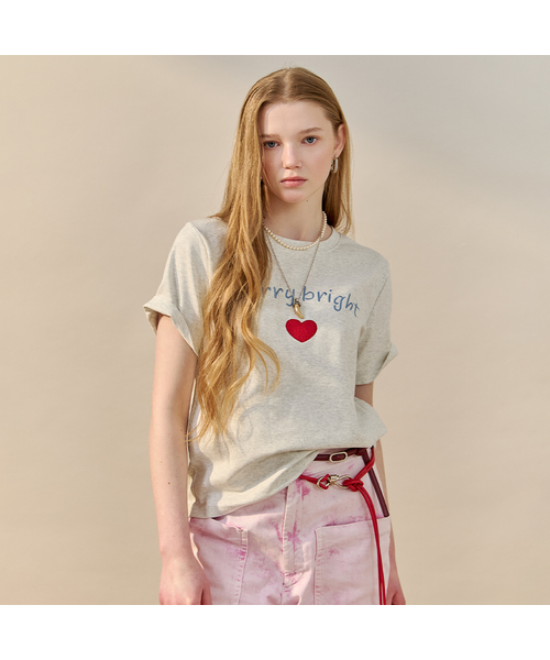 MAXZA(マージャコレクション)の「ハートポイントレタリング半袖Tシャツ(Tシャツ/カットソー・レディース・オートミール/チャコール・FREE)」の1枚目の写真