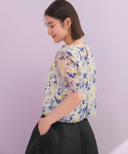 フラワー刺繍セミシアーブラウス（シャツ/ブラウス）｜URBAN RESEARCH