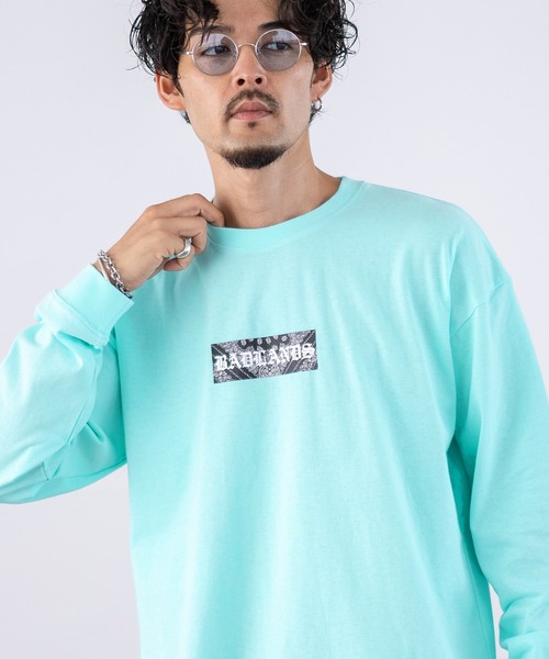 En serio TOKYO(エンソリオトーキョー)の「【SIDEWAYSTANCE】ペイズリーボックスロゴ長袖Tシャツ SIDE24-030(Tシャツ/カットソー・メンズ・ダークブルー/ホワイト/ブラック/ブルー・MEDIUM/LARGE/X-LARGE/SMALL)」の4枚目の写真