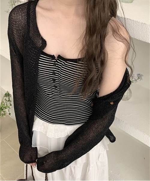 gossip!ロサンゼルス(ゴシップロサンゼルス)の「Y2K 【垢抜けレイヤードアイテム】 レースインナーキャミワンピース 重ねストラップドレス(Tシャツ/カットソー・レディース・ホワイト/ブラック/ホワイト系その他/ブラック系その他・M)」の4枚目の写真