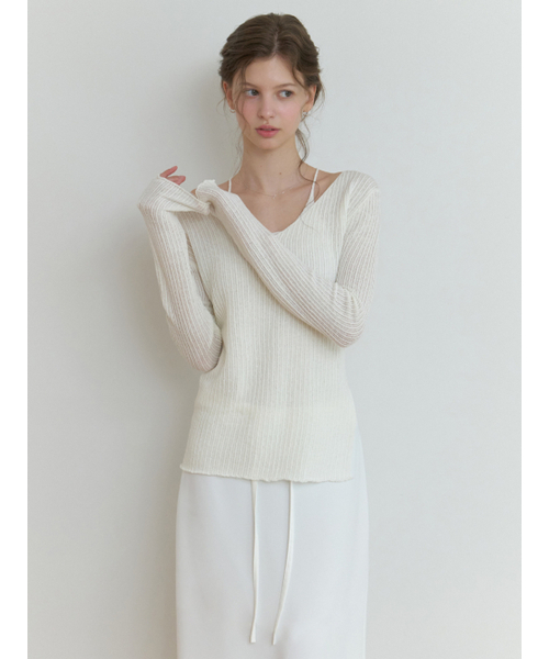 RE_L(リエル)の「Slony v slit knit (ivory)(ニット/セーター・レディース・その他・FREE)」の2枚目の写真