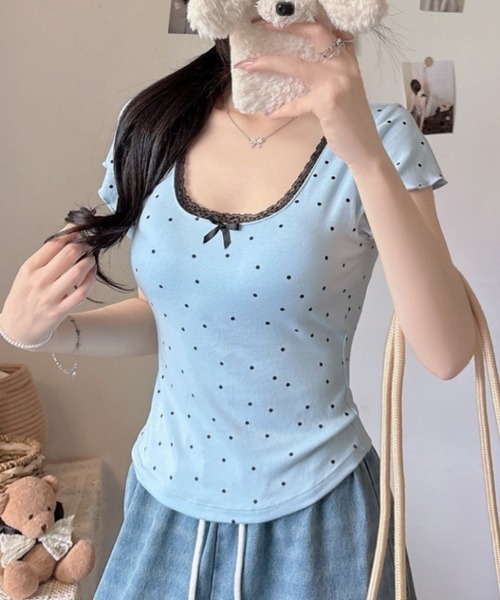 SHEENA(シーナ)の「【カップ付き】レースドットフィットTシャツ(Tシャツ/カットソー・レディース・ホワイト/ライトブルー/ブラック/グレー・M)」の4枚目の写真