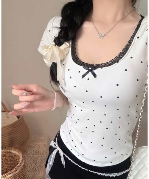 SHEENA(シーナ)の「【カップ付き】レースドットフィットTシャツ(Tシャツ/カットソー・レディース・ホワイト/ライトブルー/ブラック/グレー・M)」の5枚目の写真