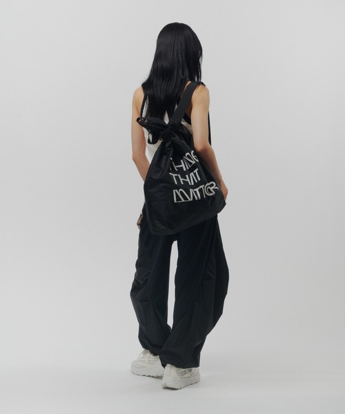 THINGS THAT MATTER(シングス ザット マター)の「「ZOZOTOWN限定」TTM ONE SHOLDER NAP SAC TOTE / TTM ワンショルダー ナップ サック トート(ショルダーバッグ・レディース・ブラック/ブラウン/グリーン/イエロー/パープル・FREE)」の11枚目の写真