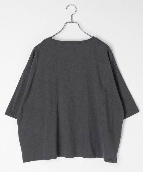 LEPSIM（レプシィム）の「ワイド刺繍ロゴT　668117（Tシャツ/カットソー・レディース・イエロー/チャコールグレー/オフホワイト・FREE）」の4枚目の写真