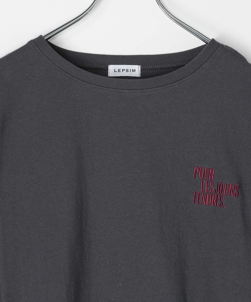 LEPSIM（レプシィム）の「ワイド刺繍ロゴT　668117（Tシャツ/カットソー・レディース・イエロー/チャコールグレー/オフホワイト・FREE）」の6枚目の写真