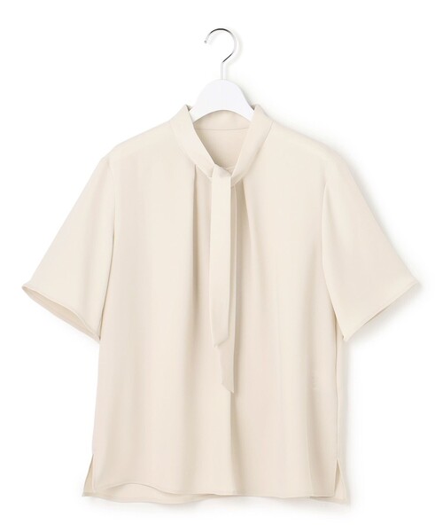 23区(ニジュウサンク)の「ストレッチジョーゼット ボウタイ ブラウス(Tシャツ/カットソー・レディース・ベージュ系/ライトグリーン系/ダークブラウン系/ネイビー系・40/38)」の6枚目の写真