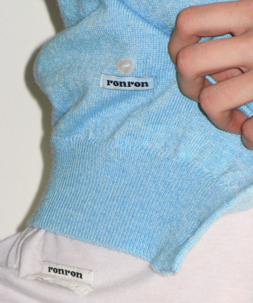 RONRON（ロンロン）の「SOFT DAYS KNIT CARDIGAN SKY（ニット/セーター・レディース・その他・FREE）」の5枚目の写真