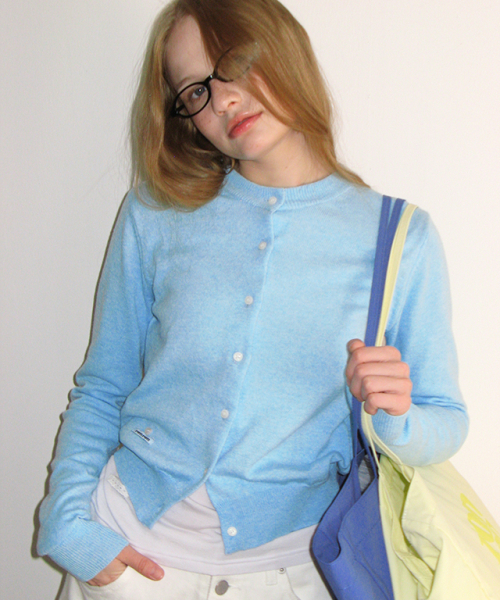 RONRON（ロンロン）の「SOFT DAYS KNIT CARDIGAN SKY（ニット/セーター・レディース・その他・FREE）」の8枚目の写真