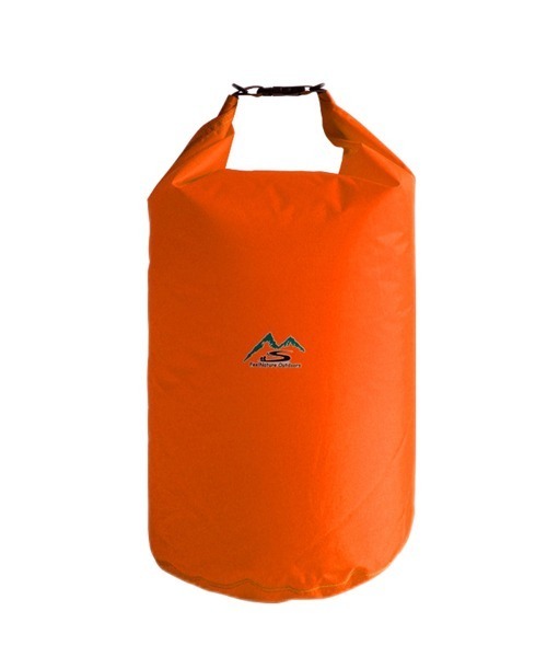 BACKYARD FAMILY（バックヤードファミリー）の「防水バッグ アウトドア mmwpbag（トートバッグ・レディース・パープル/オレンジ/ブルー/グリーン・5L/10L）」の2枚目の写真