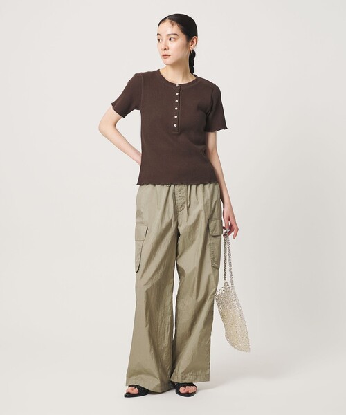 BEAUTY&YOUTH UNITED ARROWS(ビューティーアンドユースユナイテッドアローズ)の「ナイロン ドローストリング カーゴパンツ(カーゴパンツ・レディース・ライトグレー/ベージュ/ネイビー・M/S/XS)」の9枚目の写真