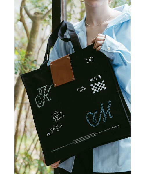 Knuth Marf（クヌースマーフ）の「graphic canvas tote（トートバッグ・レディース・ブラック/アイボリー・ONE SIZE）」の10枚目の写真
