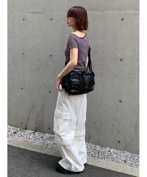 SLY（スライ）の「MANY PK SHOULDER BAG メニーポケットショルダーバッグ 夏服（ショルダーバッグ・レディース・ライトベージュ/ブラック・FREE）」の20枚目の写真