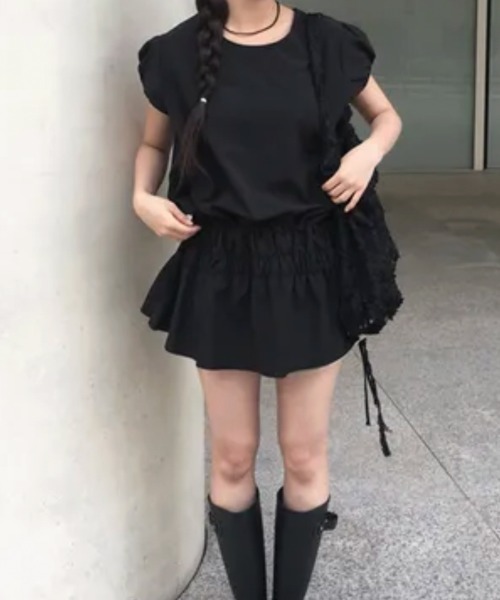 VIVID LADY(ビビッドレディー)の「パフスリーブ ペプラムミニワンピース(ワンピース・レディース・ホワイト/ブラック・FREE)」の13枚目の写真