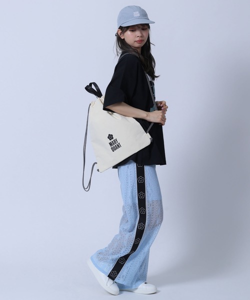 MARY QUANT(マリークワント)の「ロゴプリント ナップサック(バックパック/リュック・レディース・ブラック/アイボリー/ピンク・FREE)」の18枚目の写真