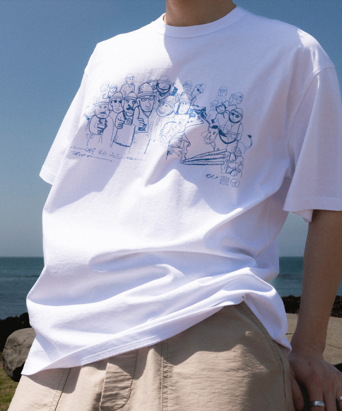 HORLISUN(ホーリーサン)の「26 B.S.C Graphic T-Shirt Stone Hareubang(Tシャツ/カットソー・メンズ・その他・SMALL/MEDIUM/LARGE)」の3枚目の写真
