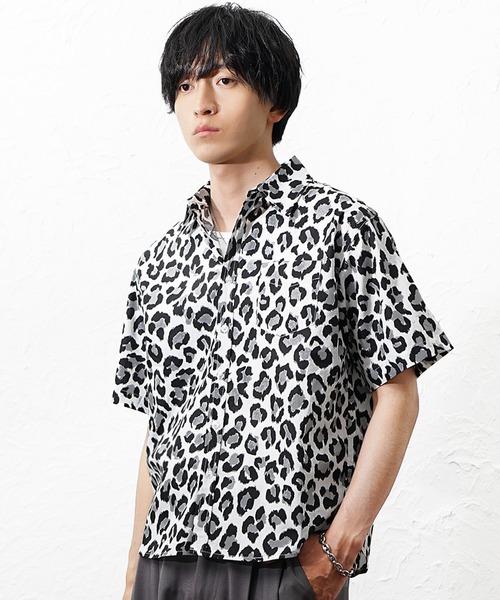 MinoriTY（マイノリティ）の「【MinoriTY】ヒョウ柄半袖シャツ メンズ  夏服 ユニセックス 半袖（シャツ/ブラウス・メンズ・ホワイト/ベージュ・M/L）」の9枚目の写真
