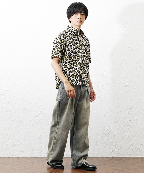 MinoriTY（マイノリティ）の「【MinoriTY】ヒョウ柄半袖シャツ メンズ  夏服 ユニセックス 半袖（シャツ/ブラウス・メンズ・ホワイト/ベージュ・M/L）」の3枚目の写真