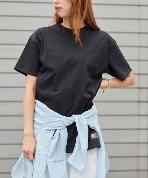 FRUIT OF THE LOOM(フルーツオブザルーム)の「FRUIT OF THE LOOM×ROOPTOKYO/フルーツオブザルーム×ループトウキョウ ブランドロゴ コラボTシャツ メンズ レディース ユニセックス 2026年 夏 夏服(Tシャツ/カットソー・メンズ・ブラック/ブラック系/ホワイト/ホワイト系・M/S/L)」の1枚目の写真