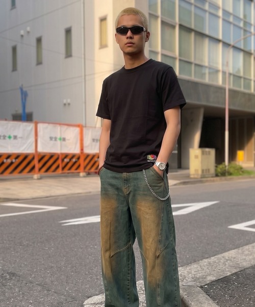 FRUIT OF THE LOOM(フルーツオブザルーム)の「FRUIT OF THE LOOM×ROOPTOKYO/フルーツオブザルーム×ループトウキョウ ブランドロゴ コラボTシャツ メンズ レディース ユニセックス 2026年 夏 夏服(Tシャツ/カットソー・メンズ・ブラック/ブラック系/ホワイト/ホワイト系・M/S/L)」の12枚目の写真