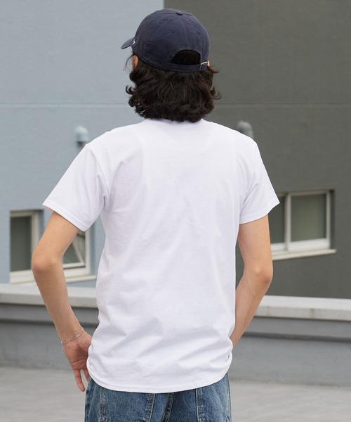 FRUIT OF THE LOOM(フルーツオブザルーム)の「FRUIT OF THE LOOM×ROOPTOKYO/フルーツオブザルーム×ループトウキョウ ブランドロゴ コラボTシャツ メンズ レディース ユニセックス 2026年 夏 夏服(Tシャツ/カットソー・メンズ・ブラック/ブラック系/ホワイト/ホワイト系・M/S/L)」の21枚目の写真