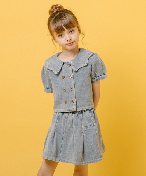 URBAN CHERRY(アーバンチェリー)の「【2点セット】デニムスカラップカラートップス+プリーツスカート(その他トップス・キッズ・ブルー・140cm/130cm/120cm/110cm)」の1枚目の写真