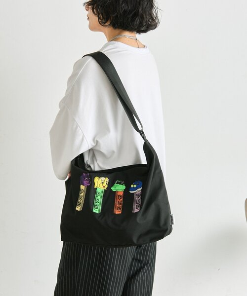ear PAPILLONNER（イアパピヨネ）の「【PEZ(ペッツ)×ear】クロスショルダーバッグ（ショルダーバッグ・レディース・ブラック/カーキ/アイボリー・FREE）」の18枚目の写真