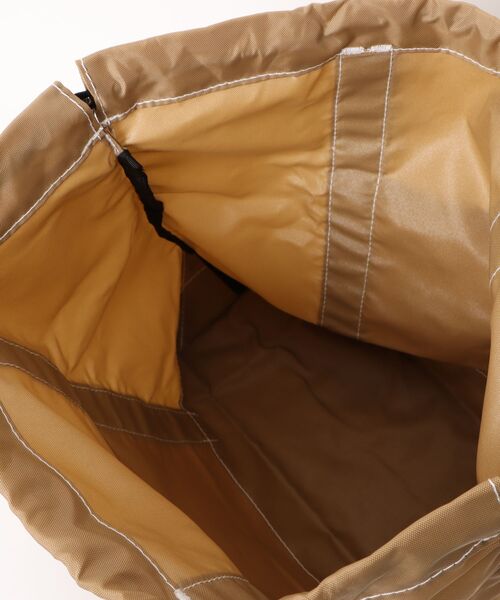Drifter(ドリフター)の「【Drifter】BUCKEYE DRAWSTRING TOTE M(トートバッグ・レディース・ブラック/ベージュ/レオパード/グレー・FREE)」の9枚目の写真