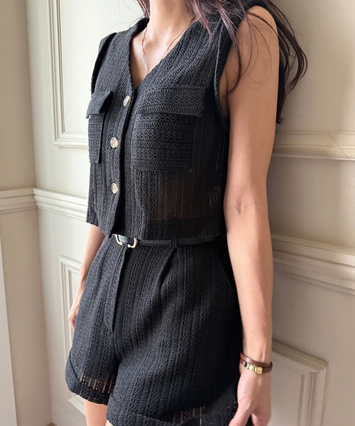 meJane(ミージェーン)の「透かし編みコンパクトトップス × ショートパンツ セットアップ(セットアップ・レディース・オフホワイト/ブラック・FREE)」の15枚目の写真
