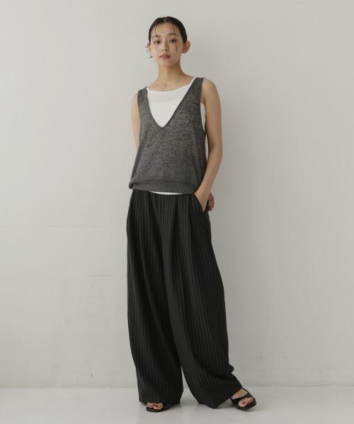  hellam（へラム）の「2wayシアーノースリーブ×キャミソールセットトップス（Tシャツ/カットソー・レディース・ブラック/チャコール/ブラウン/グレイッシュベージュ・FREE）」の15枚目の写真