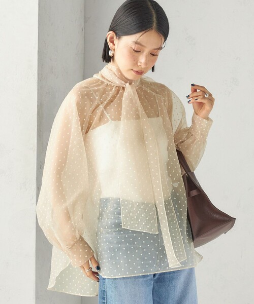 SHIPS(シップス)の「〈手洗い可能〉オーガンジー フロッキー ドット リボン ブラウス(シャツ/ブラウス・レディース・ブラウン/ナチュラル・ONE SIZE)」の20枚目の写真
