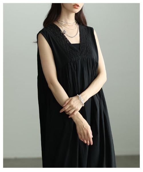 Sawa a la mode（サワアラモード）の「インド綿レース切り替えギャザーワンピース（ワンピース・レディース・ブラック・FREE）」の8枚目の写真