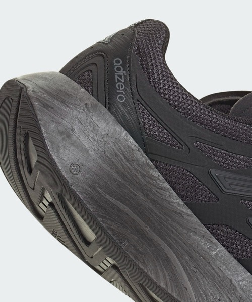 adidas(アディダス)の「アディゼロ アルク / Adizero Aruku / アディダスオリジナルス adidas Originals(スニーカー・メンズ・ブラック・26.5cm/23.0cm/23.5cm/24.0cm/24.5cm/25.0cm/25.5cm/26.0cm/29.0cm/27.5cm/28.0cm/28.5cm/27.0cm)」の8枚目の写真