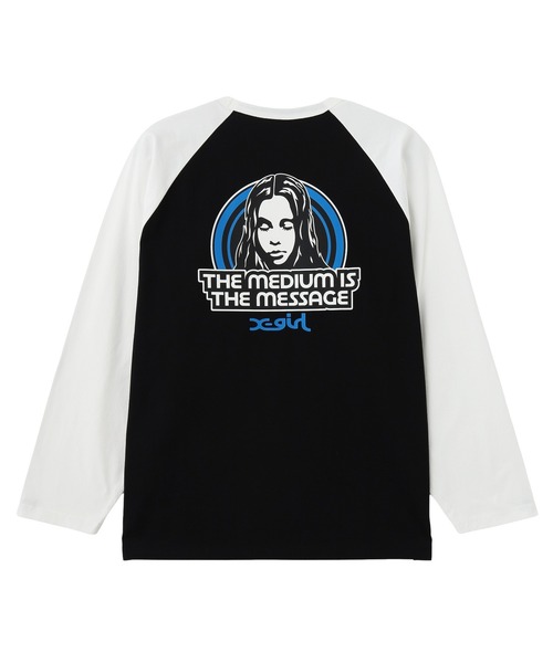 X-girl(エックスガール)の「FACE AND CIRCLE LOGO RAGLAN L/S TEE(Tシャツ/カットソー・レディース・ホワイト/ブラック・S/M)」の2枚目の写真