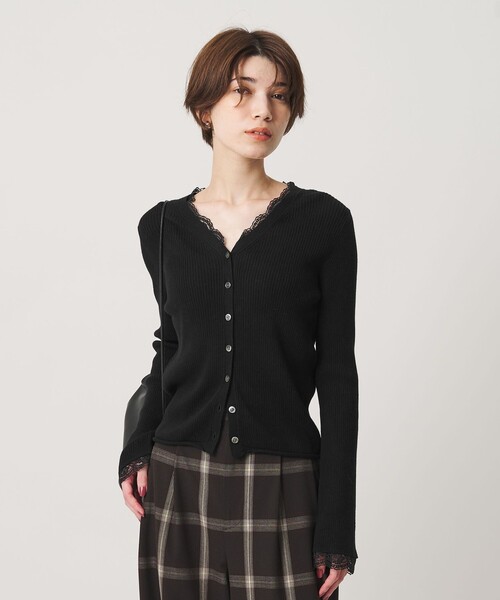BEAUTY&YOUTH UNITED ARROWS(ビューティーアンドユースユナイテッドアローズ)の「コットンカシミヤ レーストリム Vネックカーディガン ウォッシャブル(カーディガン/ボレロ・レディース・グレー/オフホワイト/ブラック・FREE)」の3枚目の写真