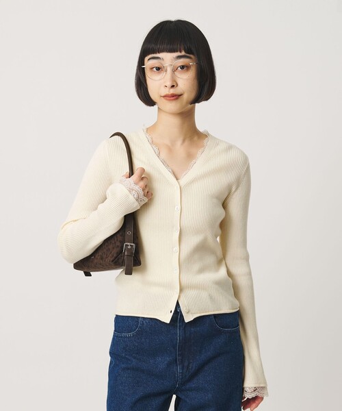 BEAUTY&YOUTH UNITED ARROWS(ビューティーアンドユースユナイテッドアローズ)の「コットンカシミヤ レーストリム Vネックカーディガン ウォッシャブル(カーディガン/ボレロ・レディース・グレー/オフホワイト/ブラック・FREE)」の7枚目の写真
