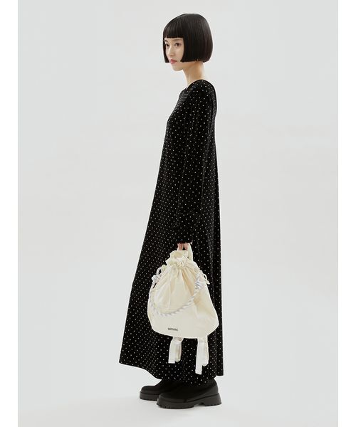 emmi(エミ)の「ドットベロアワンピース(ワンピース・レディース・ブラック/キャメル・F)」の18枚目の写真