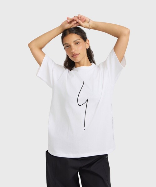agnes b.（アニエスベー）の「アイコニック オーガニックコットン 半袖Tシャツ "Point d'Ironie"（Tシャツ/カットソー・レディース・ホワイト・1/2/3）」の2枚目の写真