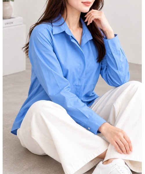 FAZVY(ファズビー)の「品よく決まる とろみ仕立てのきれいめシャツ(シャツ/ブラウス・レディース・ブルー/ブラック/ベージュ/ホワイト・L/M)」の11枚目の写真