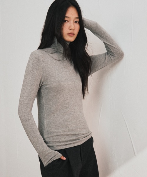 JOCOSA(ジョコサ)の「【選べるネックタイプ】ウール 微起毛 ニットトップス(ニット/セーター・レディース・チャコールグレー/グレー/パープル系その他/ベージュ系その他/パープル系その他2/ベージュ系その他2/ブラック/ブラック系その他/アイボリー系3/アイボリー系2/ベージュ/グレー系その他2/ラベンダー/ブルー/その他2/その他1/ブルー系その他/ブラック系その他2/アイボリー/グレー系その他・M/L)」の7枚目の写真