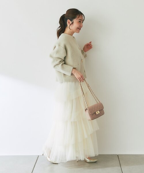 La boutique BonBon(ラブティックボンボン)の「【9/27(日)~ZOZO限定ライトグレー予約開始】ハイクオリティウールメタルボタンジャケットカーディガン(ノーカラージャケット・レディース・ライトベージュ/ピンク/ネイビー/ブラック・FREE)」の11枚目の写真