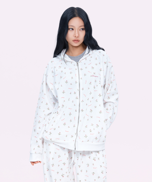 DAUSPICE(ディーオスピス)の「(DUC) ワッフル リラックスフィット ジップアップフーディー フラワー(パーカー・レディース・アイボリー・ONE SIZE)」の2枚目の写真
