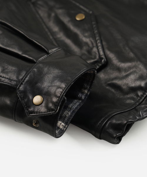 FRIZMWORKS（フリズムワークス）の「WAXED COWHIDE BUDDY HARRINGTON JACKET _ BLACK（ライダースジャケット・メンズ・その他・SMALL/MEDIUM/LARGE/X-LARGE）」の7枚目の写真