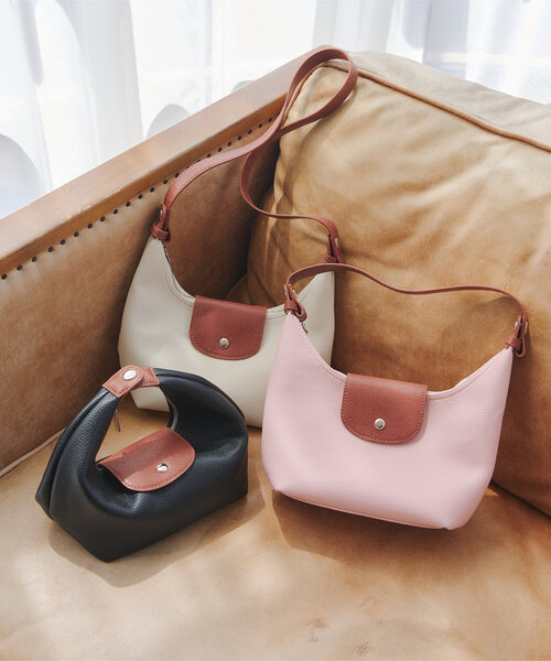 KOBE LETTUCE(コウベレタス)の「3way バイカラーフラップ付きハンドバッグ(ハンドバッグ・レディース・ブラック/ピンク/アイボリー・F)」の3枚目の写真
