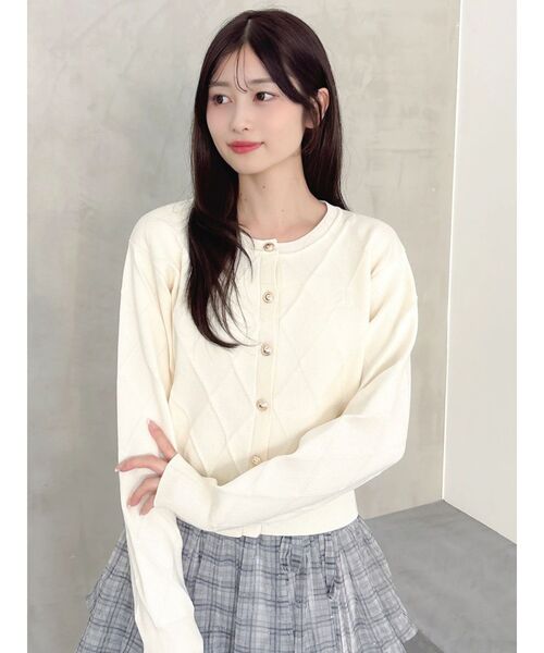 dazzlin(ダズリン)の「ロゴ刺繍シンプルカーデ(カーディガン/ボレロ・レディース・ネイビー/レッド/ブルー/アイボリー・FREE)」の2枚目の写真