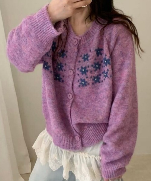NANEA(ナネア)の「花刺繍ニットカーディガン(カーディガン/ボレロ・レディース・グレー/パープル/ベージュ・フリー)」の3枚目の写真