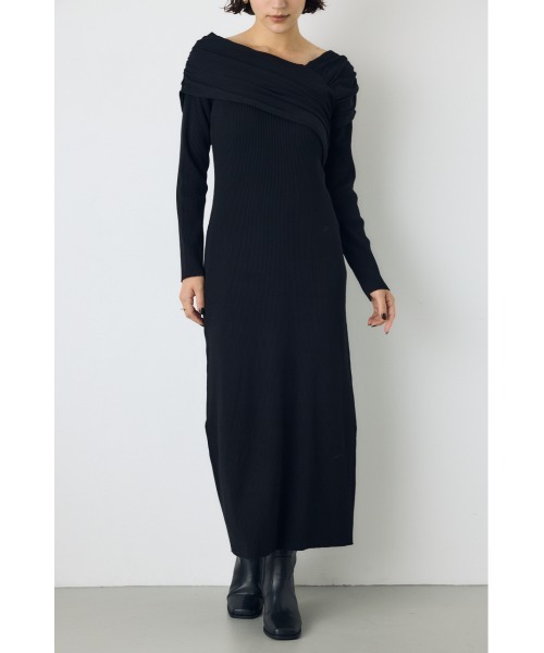 AZUL by moussy(アズールバイマウジー)の「アシンメトリーネックリブニットワンピース 秋服 冬服 春服 デート ホリデー オケージョン きれいめ フェミニン タイトワンピ(ワンピース・レディース・杢グレー/ブラック・MEDIUM/SMALL)」の1枚目の写真