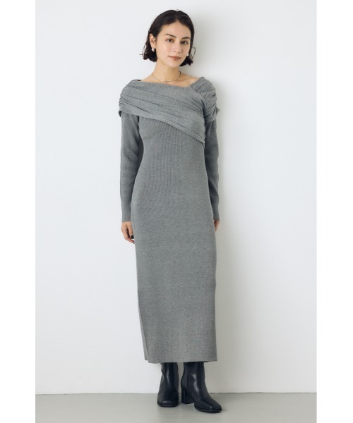 AZUL by moussy(アズールバイマウジー)の「アシンメトリーネックリブニットワンピース 秋服 冬服 春服 デート ホリデー オケージョン きれいめ フェミニン タイトワンピ(ワンピース・レディース・杢グレー/ブラック・MEDIUM/SMALL)」の13枚目の写真